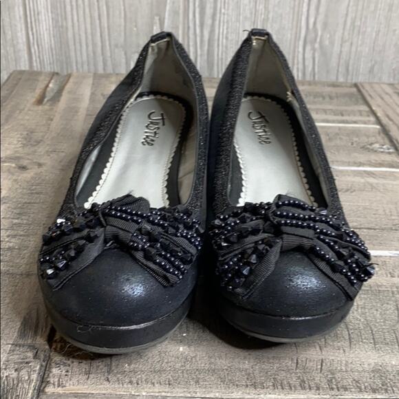Justice Black Floral Beaded Bow Wedges 4 - Picture 2 of 7